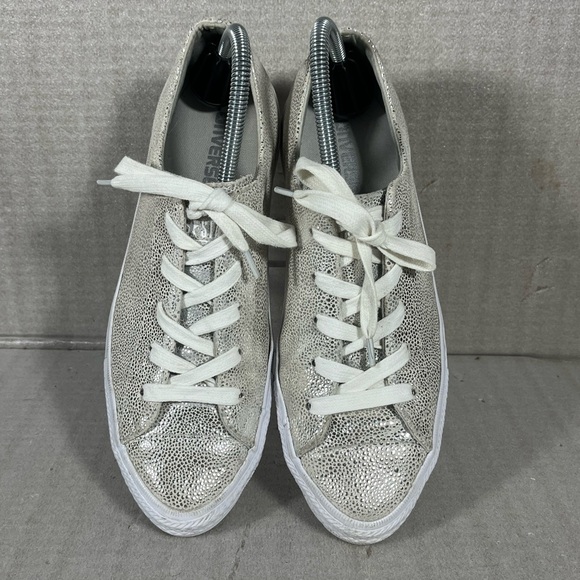 Converse CTAS Silver Metallic Lace Up Sneakers Women's Size 9 - Picture 3 of 10